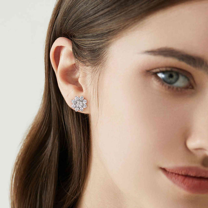 1 Carat Gold Flower Diamond Earrings