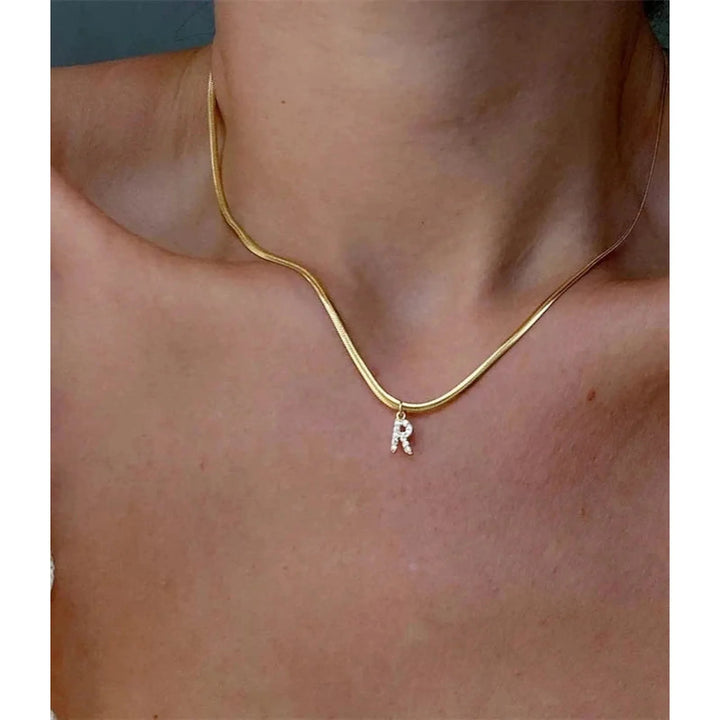 Initial pendant necklace