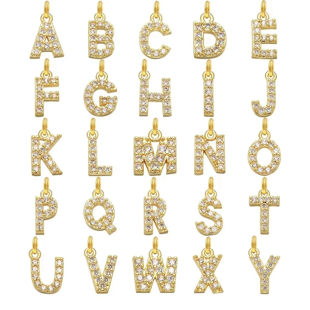 Initial pendant necklace