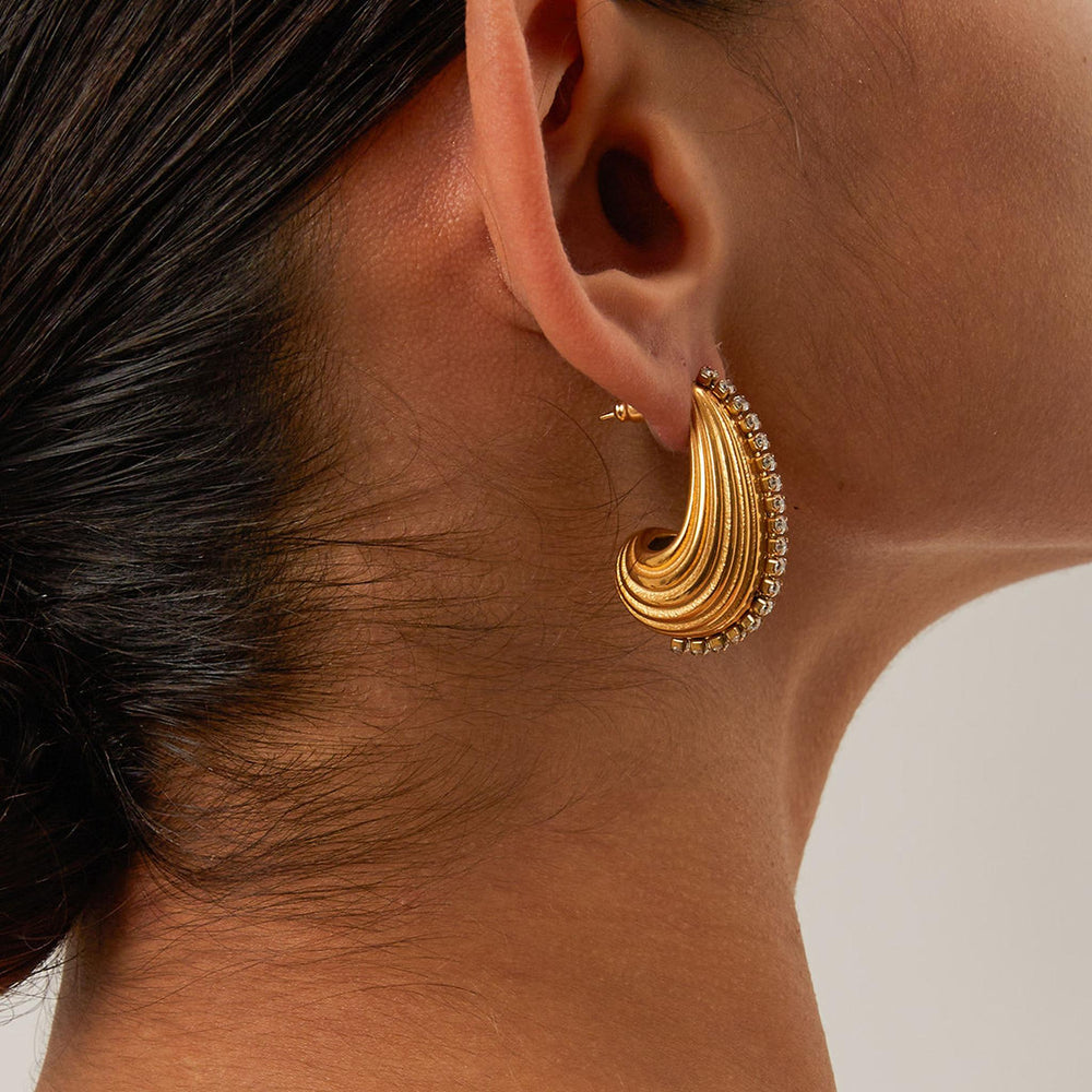 Lined Tear Drop Earrings (Heavy Earrings) - iceandgold