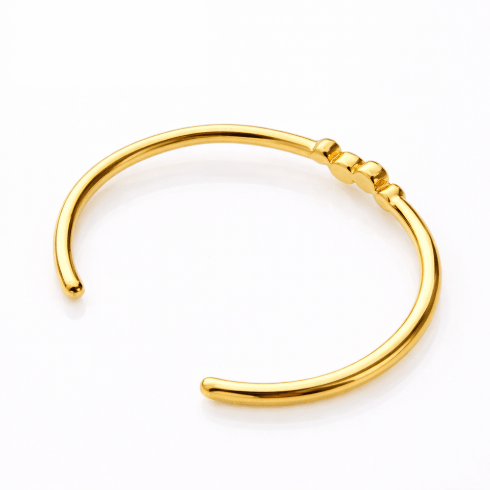 Aura Gold Cuff Bracelet - iceandgold