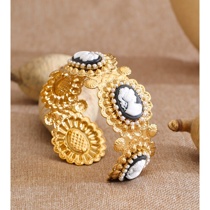 Cameo Cuff Bracelet - iceandgold