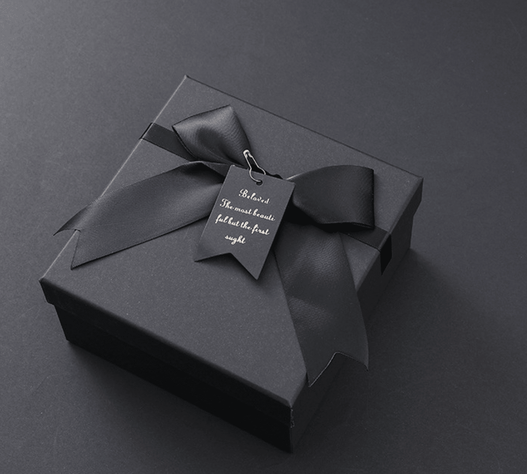 Gift Wrapping - iceandgold