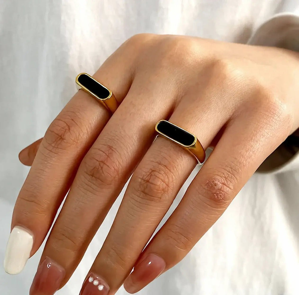 Gold Black Signet Ring - iceandgold