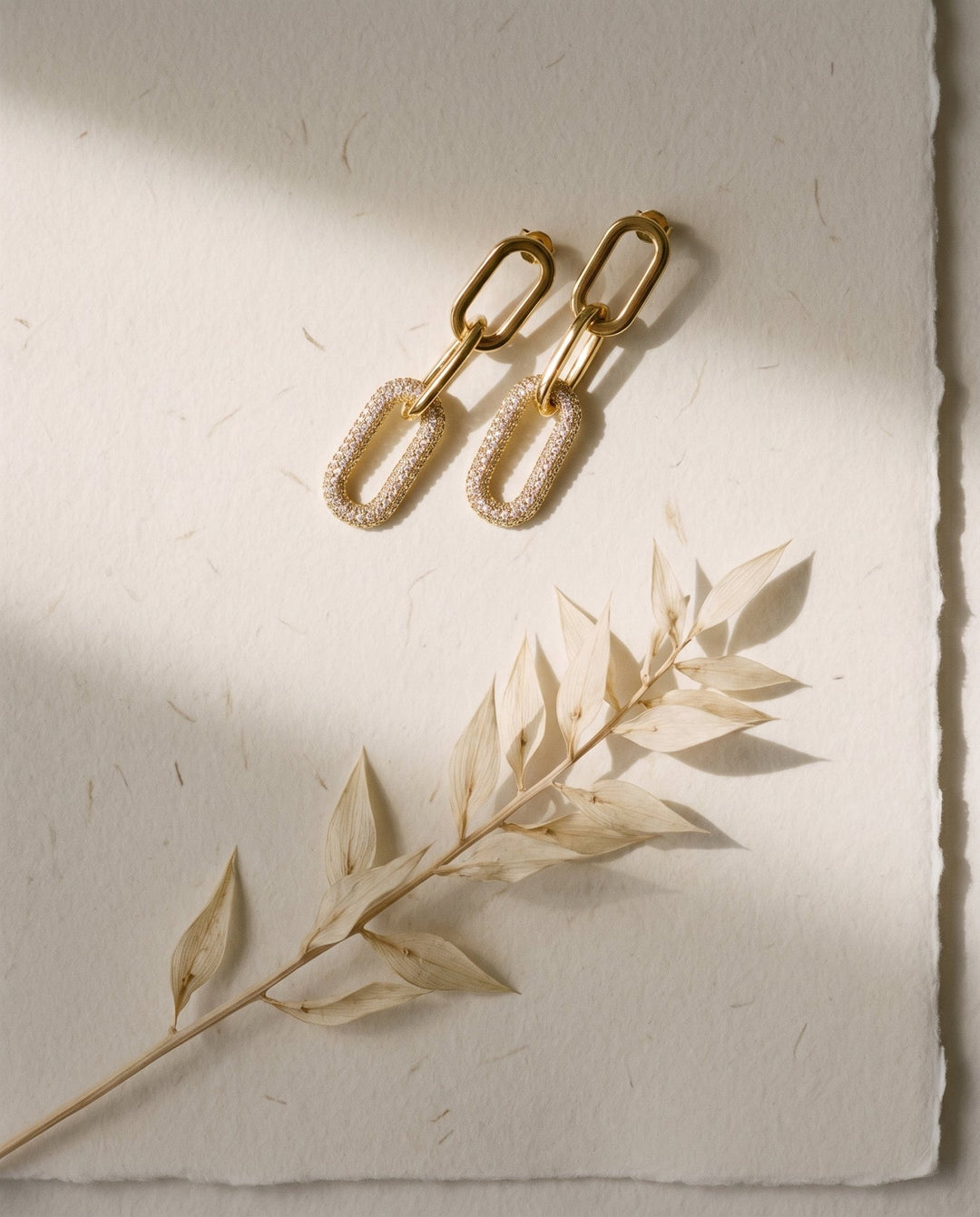 Gold Link Earrings - iceandgold