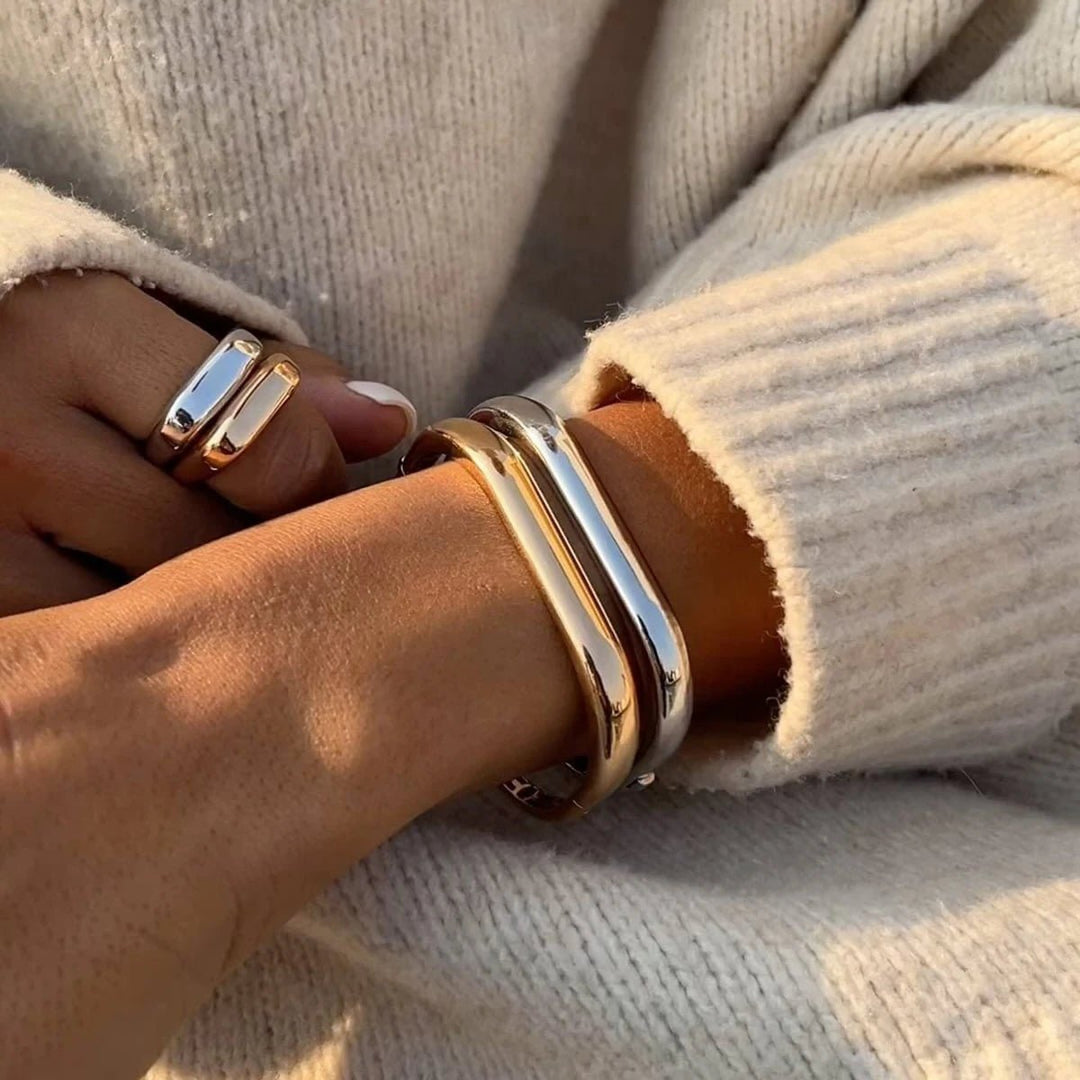 Gold Square Bracelet - iceandgold