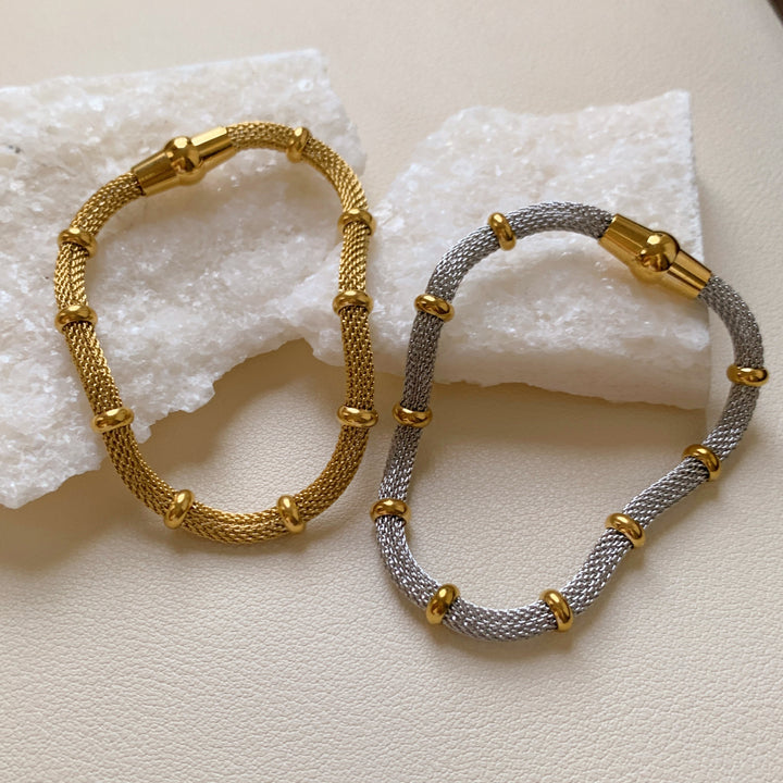 White Gold Mesh Magnetic Bracelet