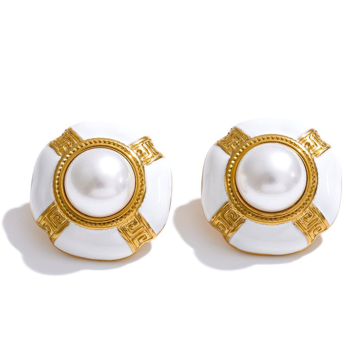 Retro Pearl Stud Earrings - iceandgold